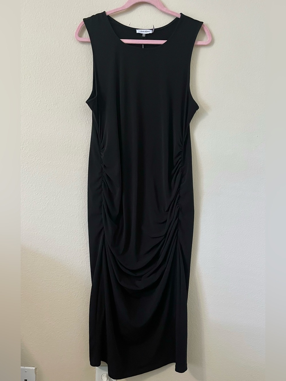 Calvin Klein women’s Black Sleeveless Ruched Sides Midi Dress plus size OX